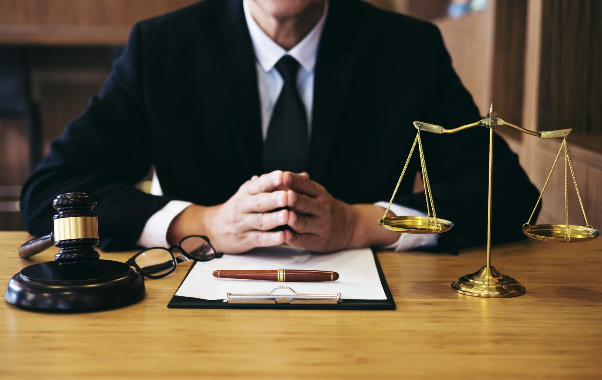 ⚖️ Legal Solution — ваш надійний адвокат у Луцьку