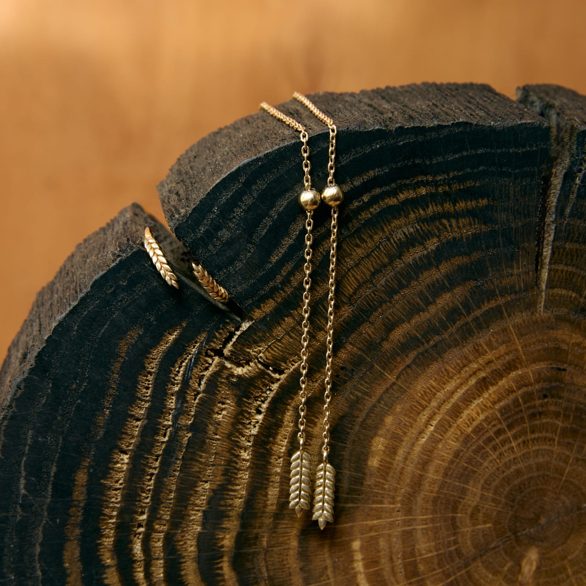 MINIMAL — український ювелірний бренд сучасних прикрас