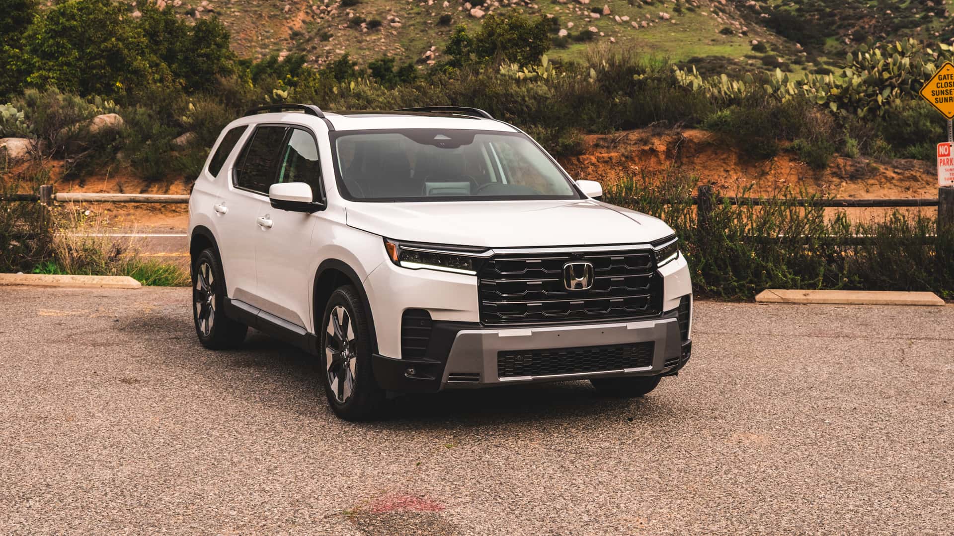 Honda Pilot 2026: — великий сімейний SUV без гучних заяв