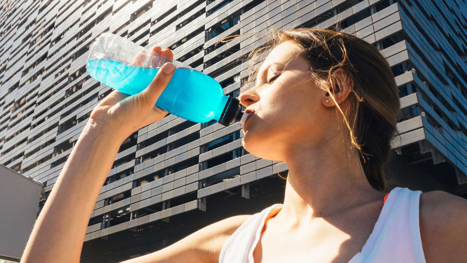 Що таке електроліти та яку користь вони дають організму