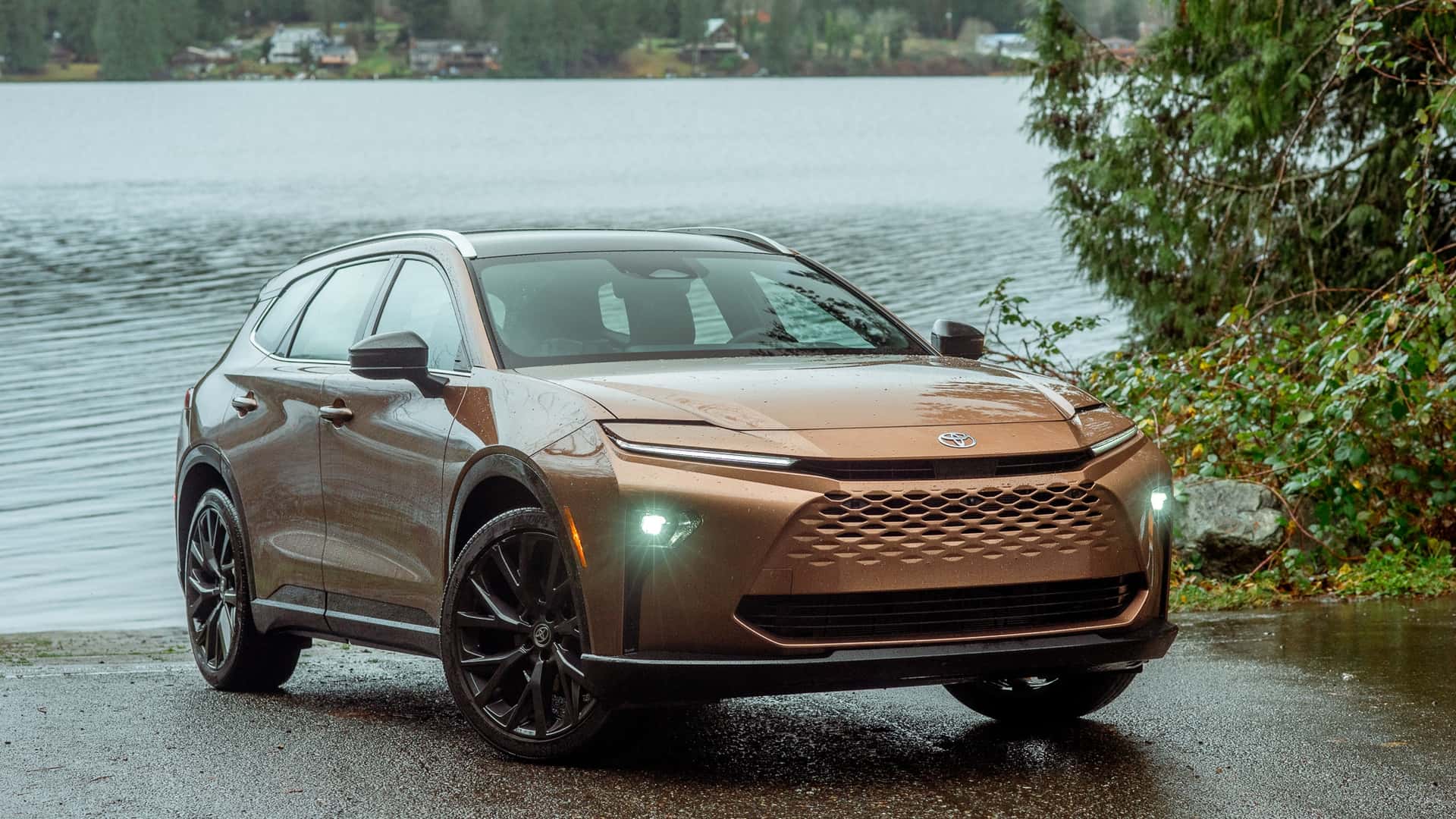 Toyota Crown Signia 2025 — автомобіль не для всіх, але саме тому цікавий