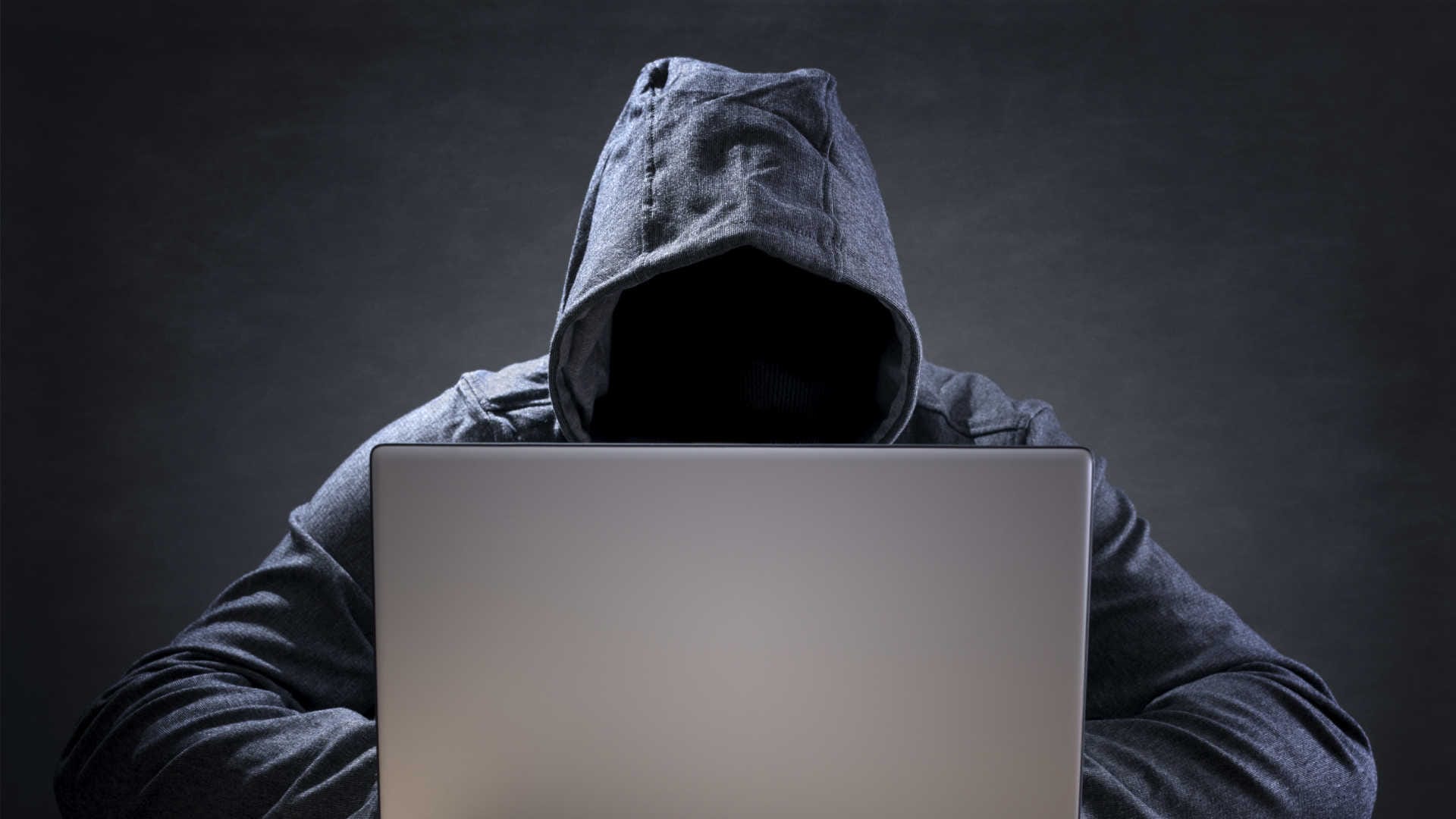 Як перевірити вакансію в Чехії і не потрапити на шахраїв