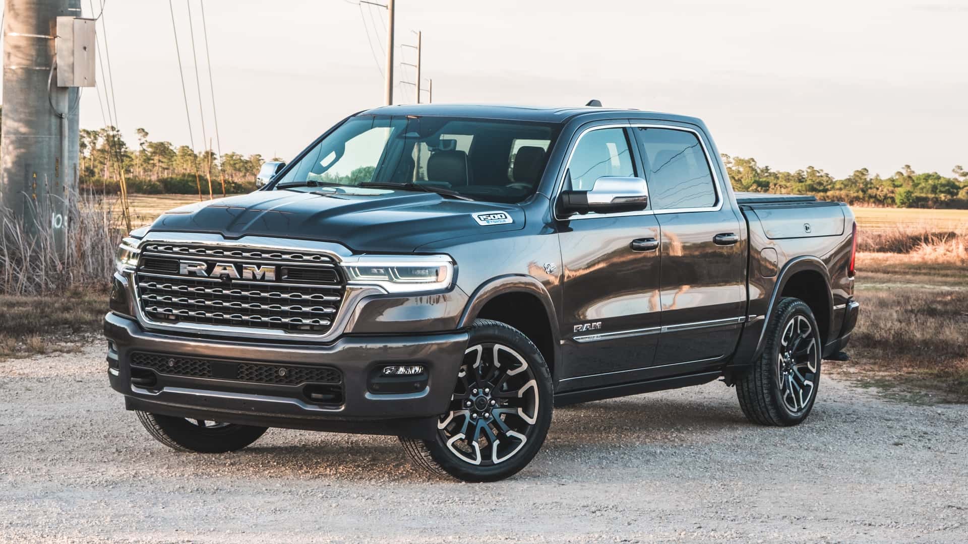 Ram 1500 2026 з Hemi V8 — чесний тест культового пікапа