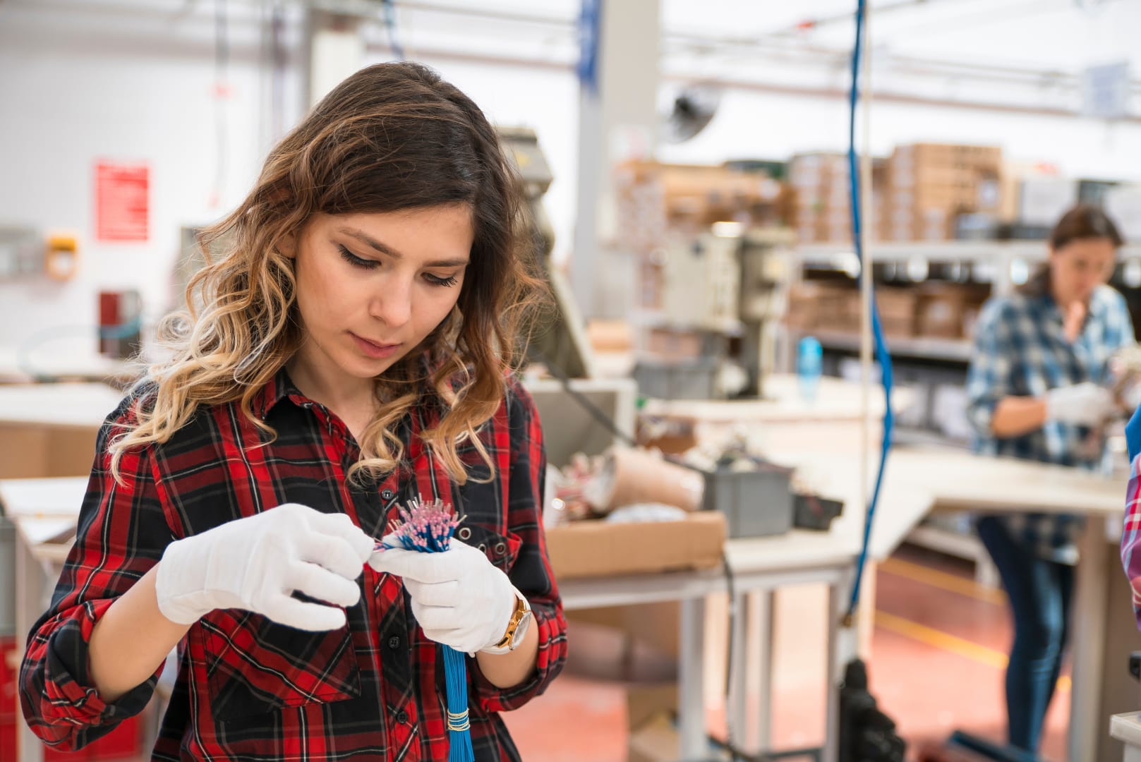 Робота в Чехії для українців: вакансії, житло, зарплати, документи