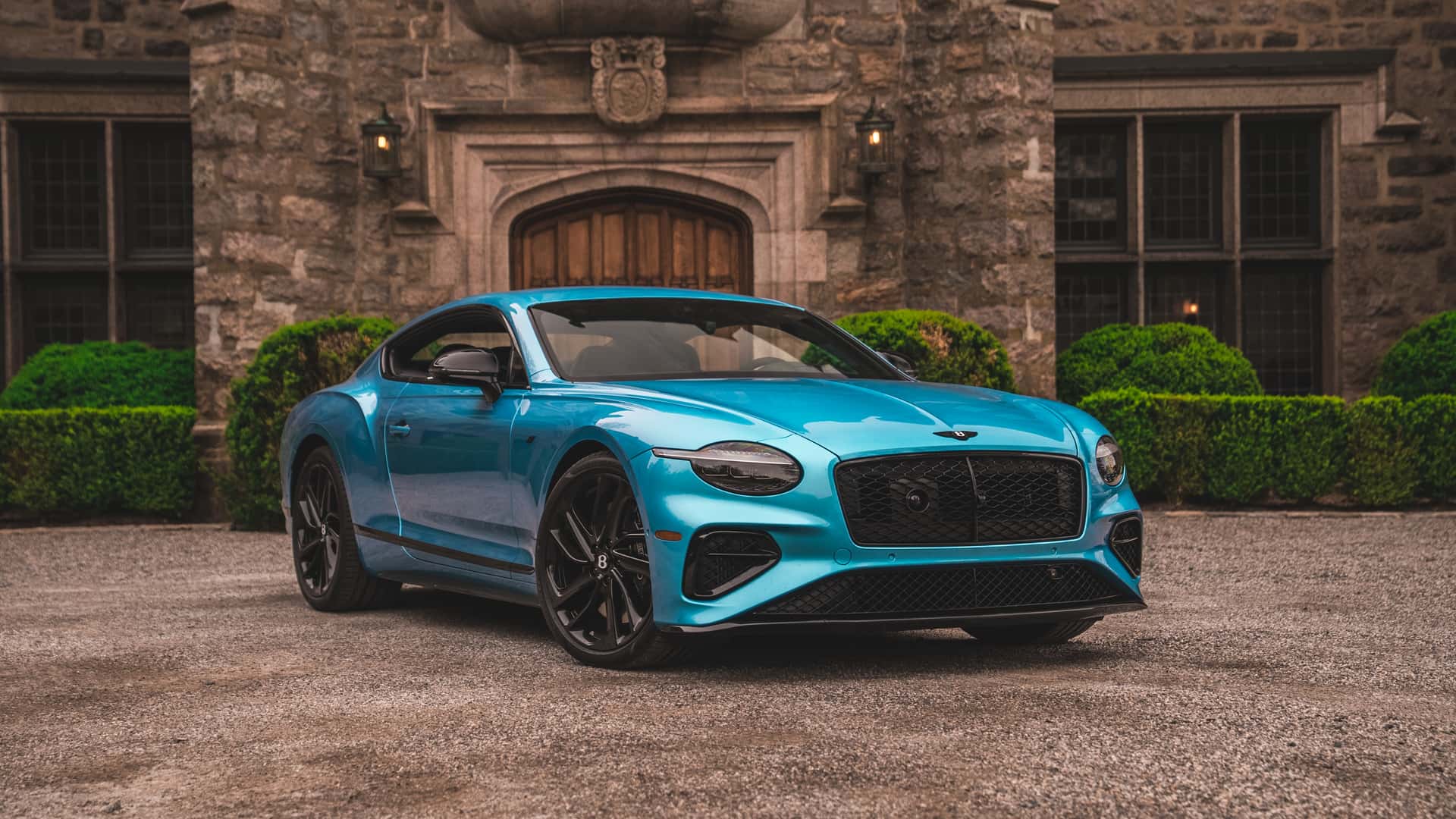 Bentley Continental GT S 2026 — розкіш, яка ще пам’ятає, що таке водійський автомобіль