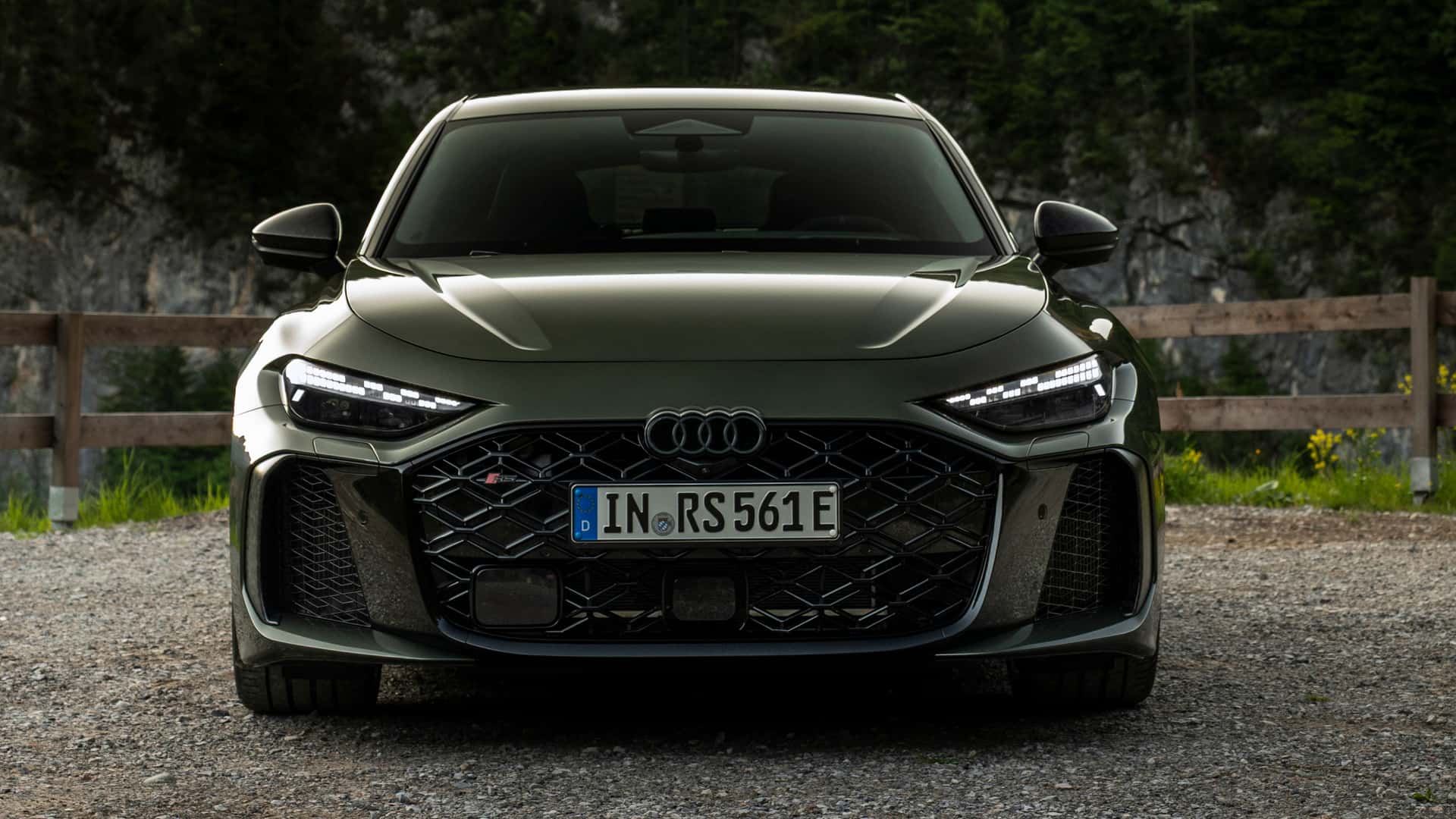 Audi RS5 2027: ціна, розхід і чесний огляд нового гібридного седана