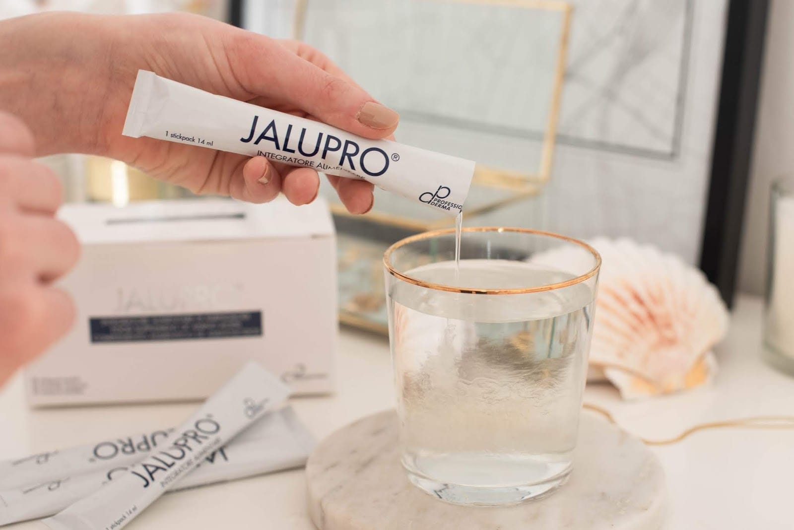 Jalupro Drink: амінокислотний комплекс чи колагенова добавка